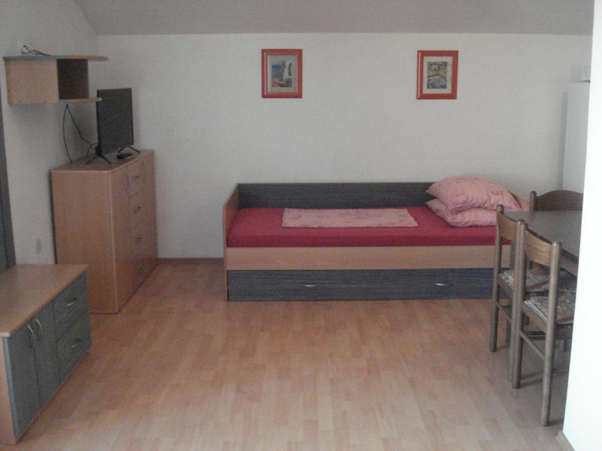 Apartments Car Вир Екстериор снимка